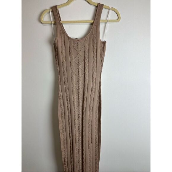 Tan knit long sleeve maxi dress - Picture 6 of 8
